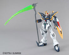Muatkan imej ke dalam penonton Galeri, 1/100 MG Gundam Deathscythe EW Version - Shiroiokami HobbyTech