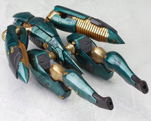 Load image into Gallery viewer, 1/100 Metal Gear Solid 4: Guns of the Patriots - Metal Gear RAY (Reissue) - Shiroiokami HobbyTech