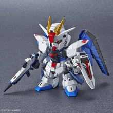 Load image into Gallery viewer, SD GUNDAM CROSS SILHOUETTE FREEDOM GUNDAM - Shiroiokami HobbyTech