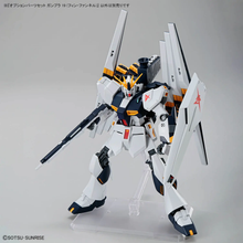 Muatkan imej ke dalam penonton Galeri, Gunpla weapon display with Option Parts Set 19