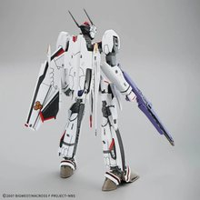 Load image into Gallery viewer, HG VF-25F Messiah Valkyrie Alto Saotome action pose