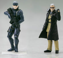 Load image into Gallery viewer, 1/100 Metal Gear Solid 4: Guns of the Patriots - Metal Gear RAY (Reissue) - Shiroiokami HobbyTech